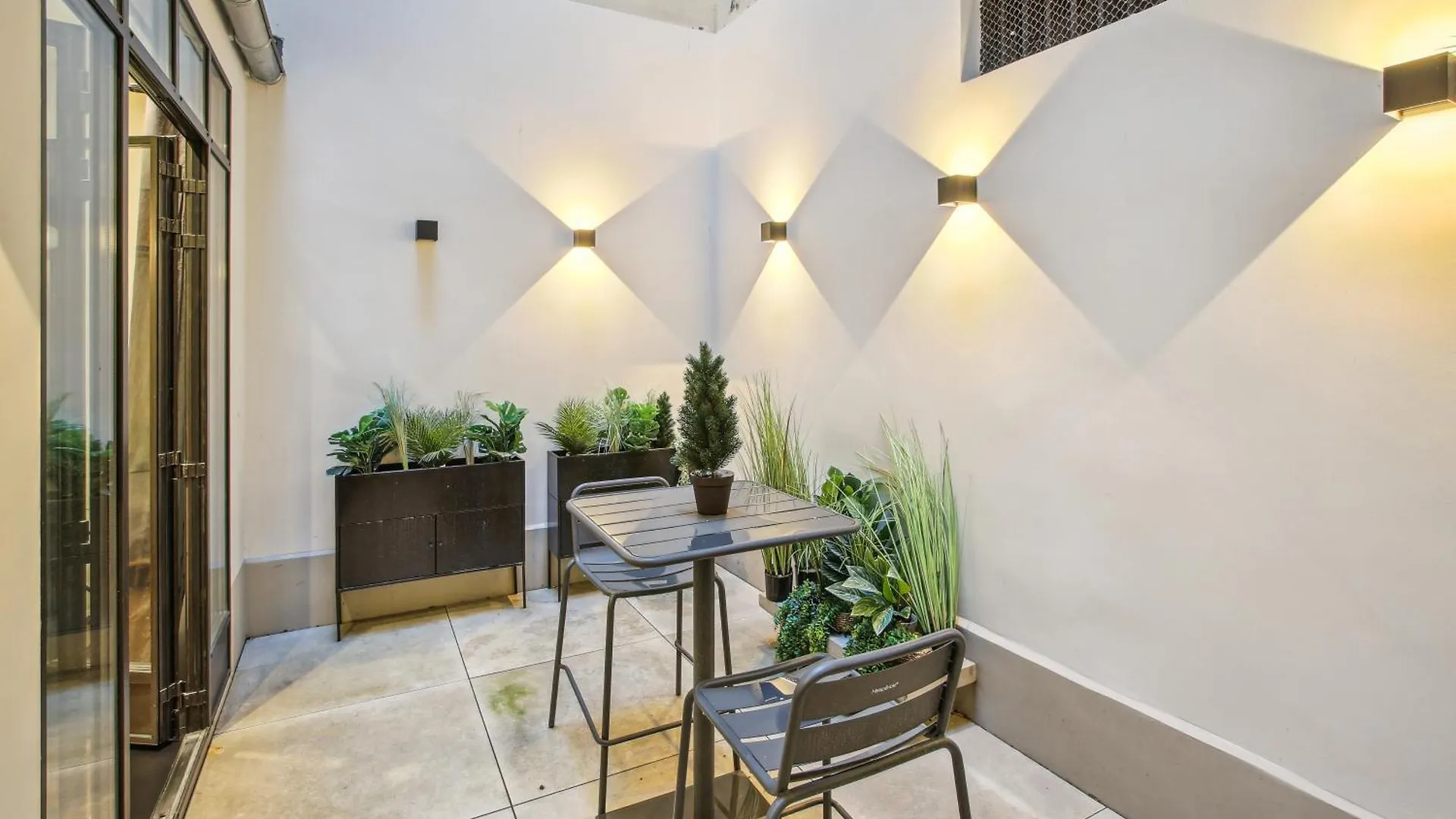 Luxury In The Heart Of St Germain A/C 3 Bedroom Outdoor Paris