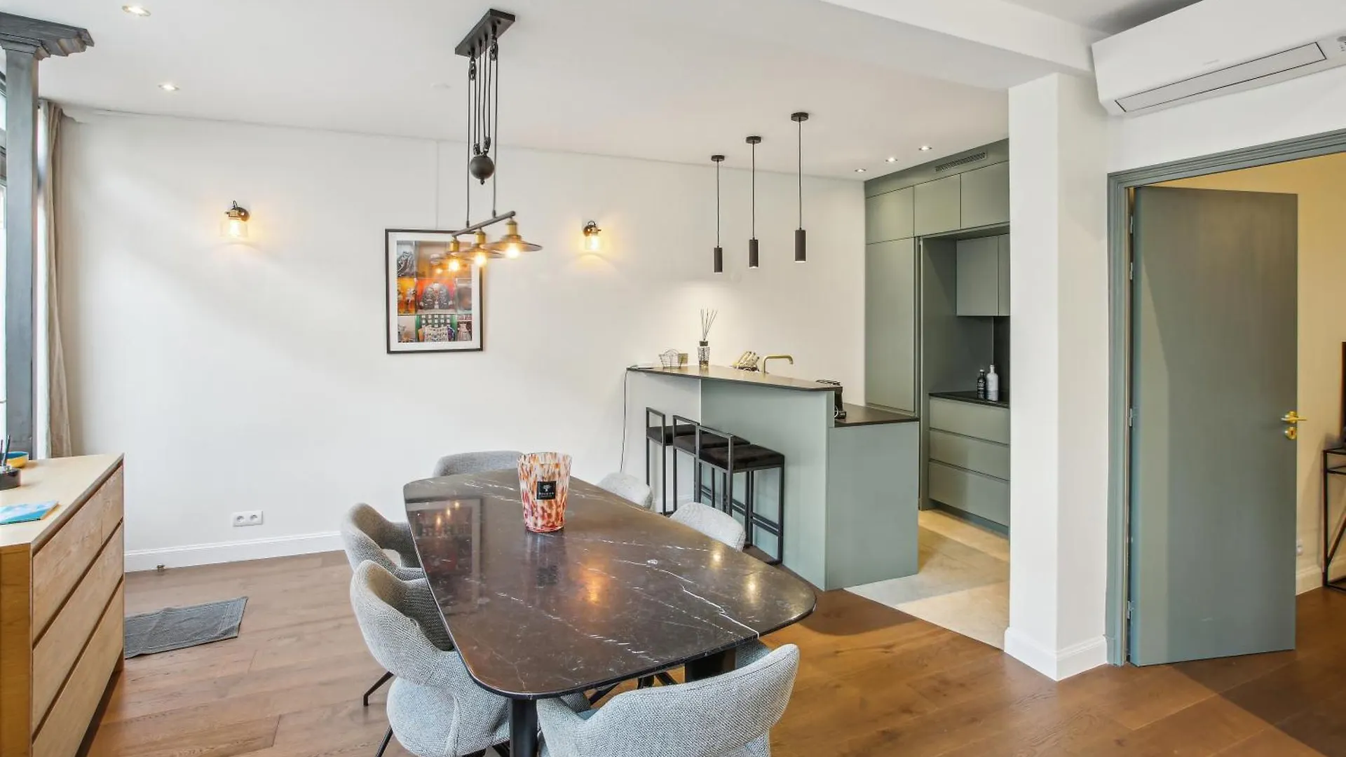 Apartment Luxury In The Heart Of St Germain A/C 3 Bedroom Outdoor Paris France