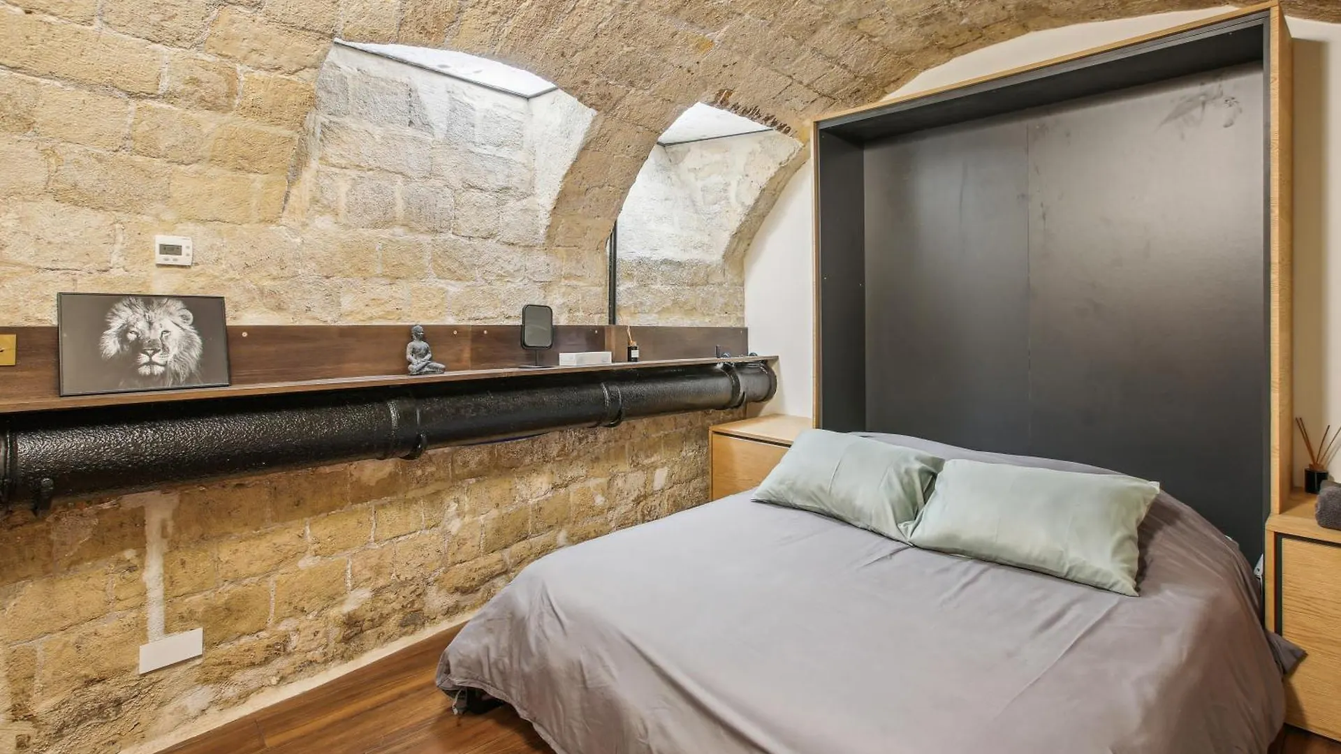 Luxury In The Heart Of St Germain A/C 3 Bedroom Outdoor Paris Daire